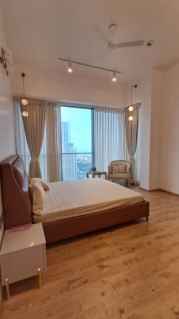 Furnished Amenities in 4 BHK Apartment at Rustomjee Crown, Prabhadevi – for Rent