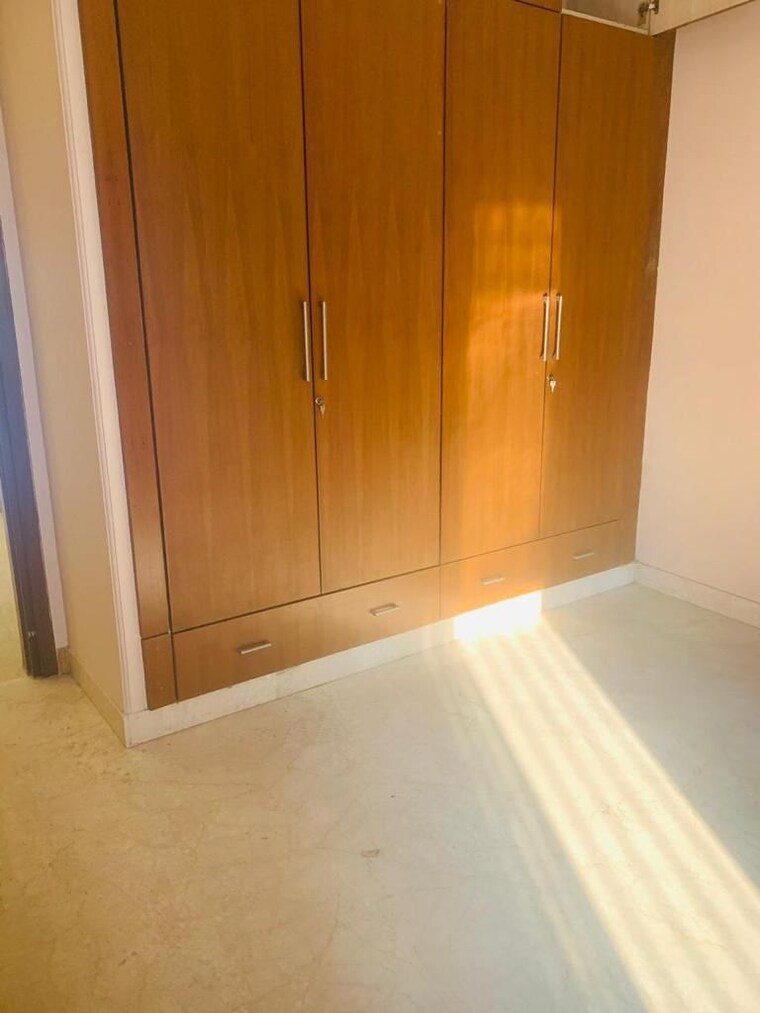 Room, chattarpur 3 Bedroom 1020 Sq.Ft. Builder Floor In Chattarpur Delhi 8938815