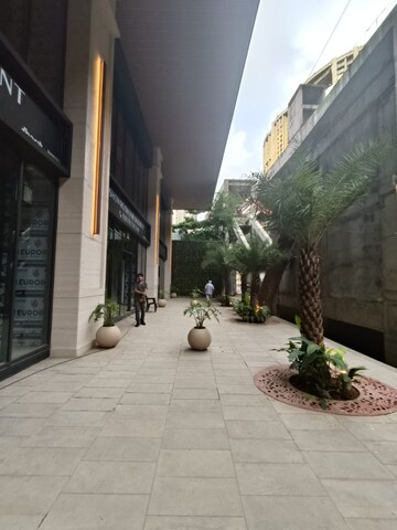  Showroom For Sale in Bharat Auravistas, Andheri West