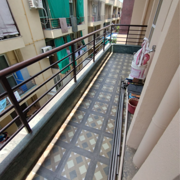Balcony in 3 BHK Apartment at BPTP Parkland Pride Phase 2, Sector 77 – for Rent
