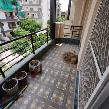 Balcony in 3 BHK Apartment at BPTP Parkland Pride Phase 2, Sector 77 – for Rent