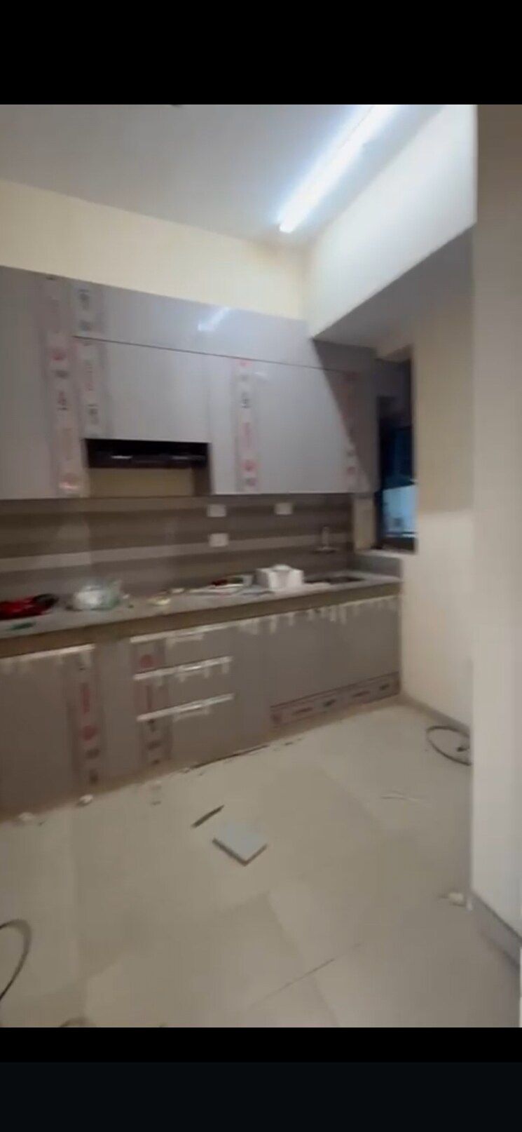 Kitchen, paras-dews 3 Bedroom 1760 Sq.Ft. Apartment In Sector 106 Gurgaon 8938893