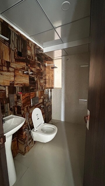 Attached Bathroom in 4 BHK Apartment at Sector 88 – for Rent