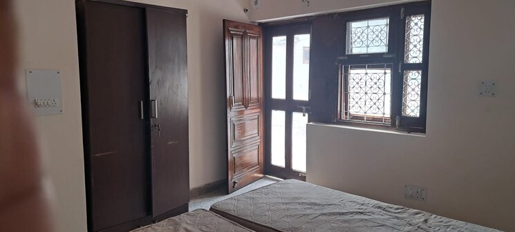 Room, sector 56 2 Bedroom 1120 Sq.Ft. Independent House In Sector 56 Noida 8938916