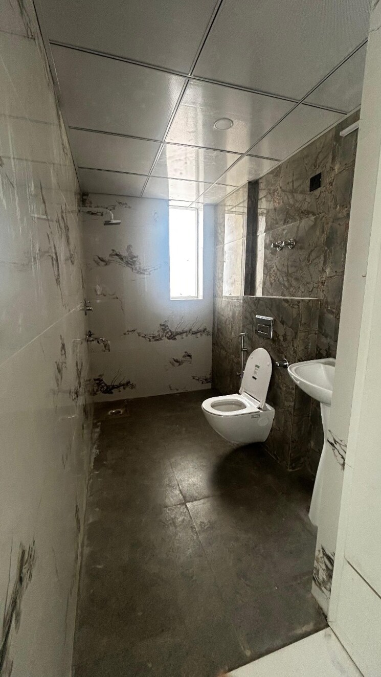 Bathroom, sector 88 4 Bedroom 2190 Sq.Ft. Apartment In Sector 88 Faridabad 8938932