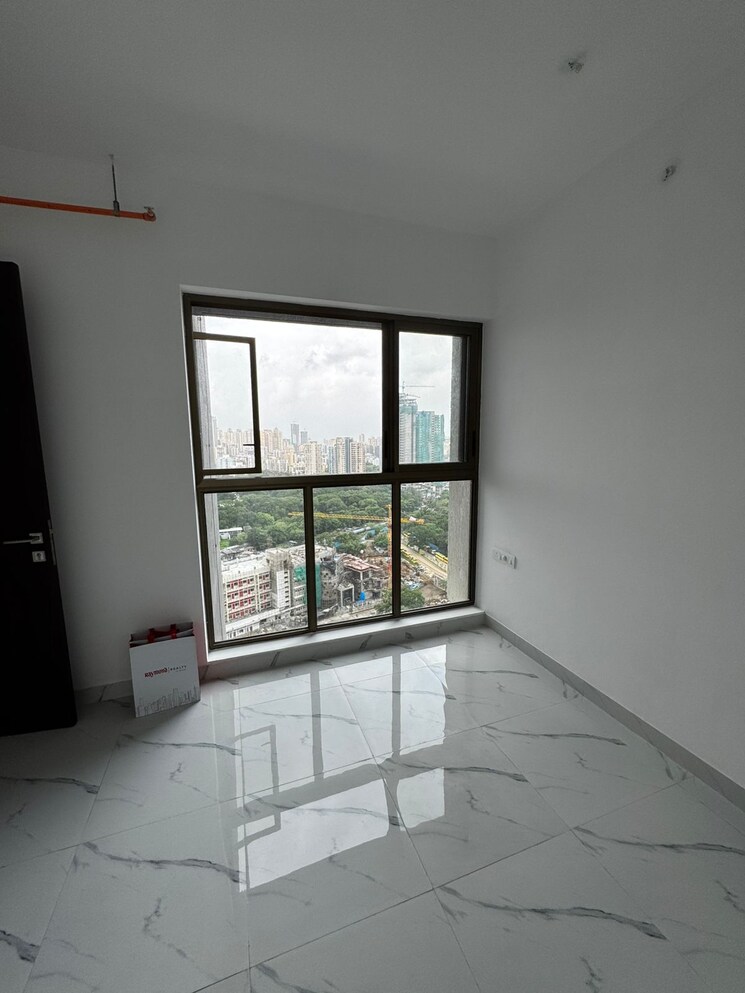 Room, raymond-ten-x-habitat 2 Bedroom 650 Sq.Ft. Apartment In Pokhran Road No Two Thane 8938920