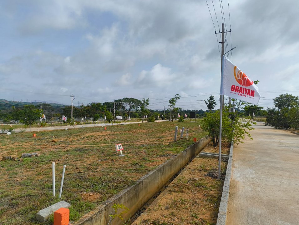 Plot For Sale in Classic Medows 