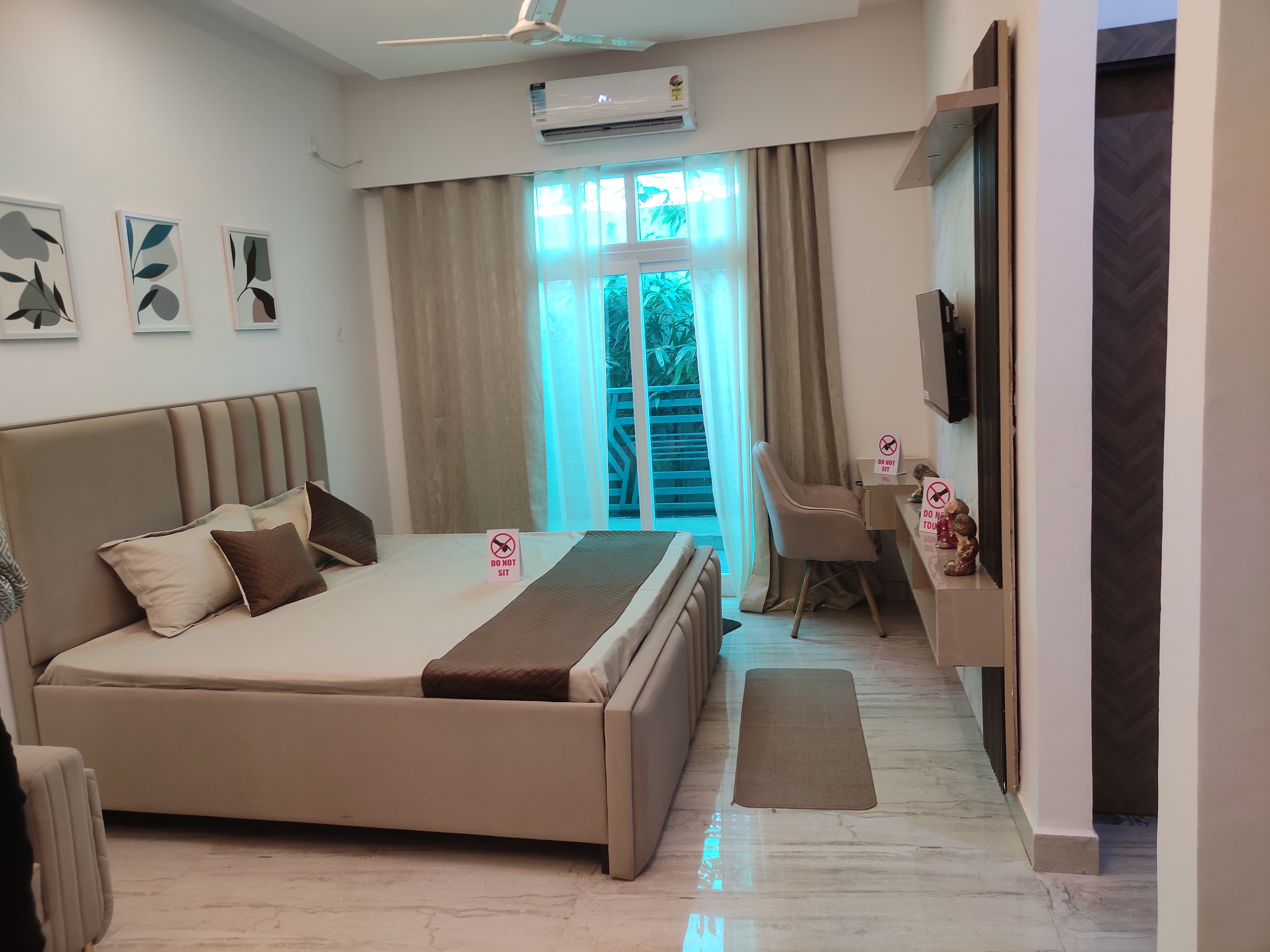2 BHK + Pooja Room,Study Room Builder Floor For Sale in Noida Greater Noida Expressway
