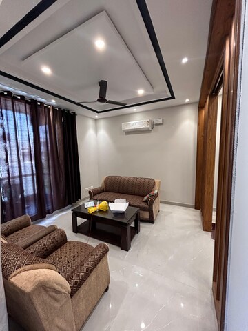 Living Room in 3 BHK Independent House at Sector 15 – for Rent