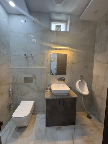   Office Space at Lajpat Nagar I – for Rent