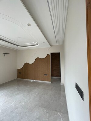 Kitchen in 4 BHK Builder Floor at BP Homes, Sector 85 – for Sale