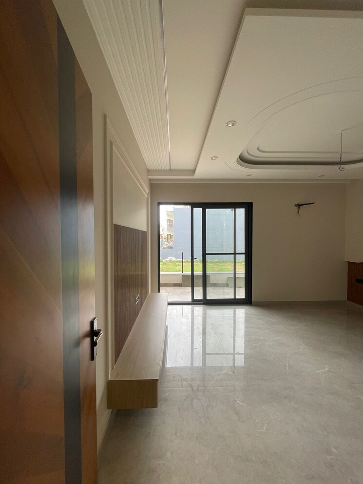 Room, bp-homes 4 Bedroom 4500 Sq.Ft. Builder Floor In Sector 85 Faridabad 8938999