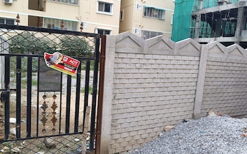 Plot For Sale in Pragathi Nagar