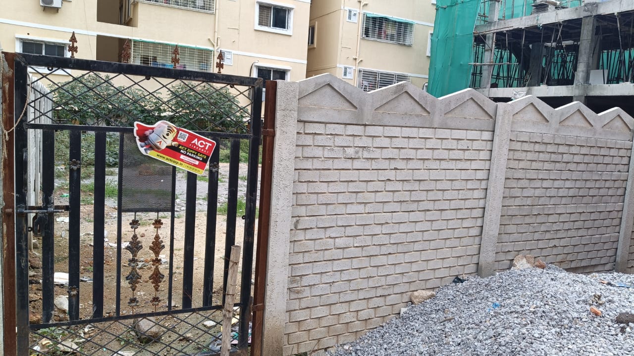 Plot For Sale in Pragathi Nagar