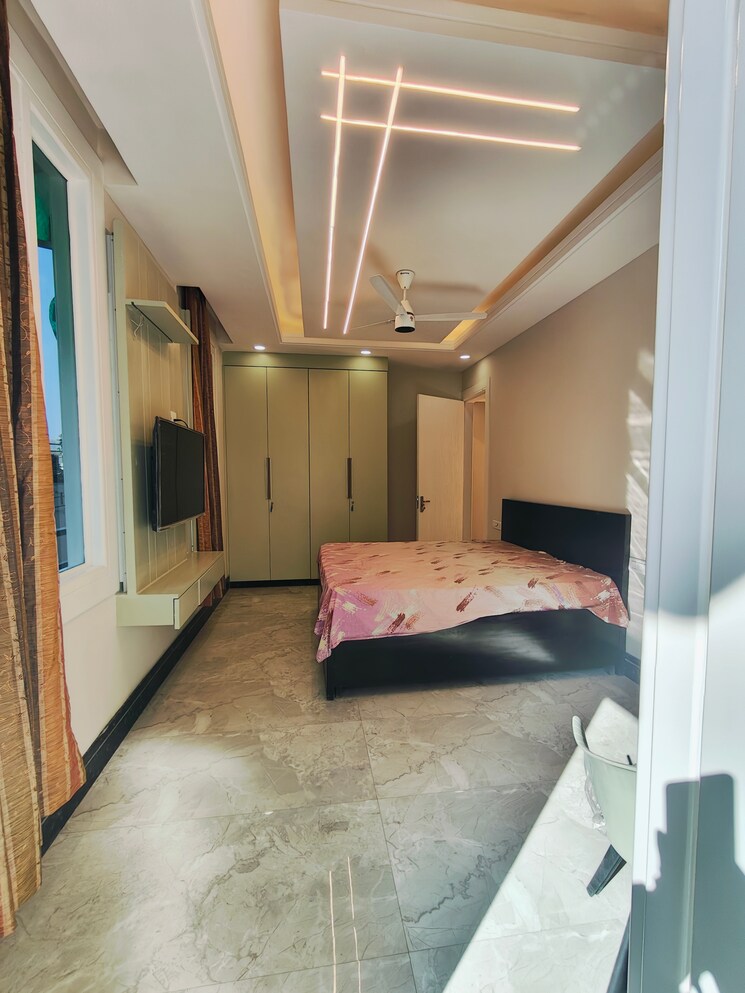 Bedroom, sushant-vyapaar-kendra 3 Bedroom 3210 Sq.Ft. Builder Floor In Sector 43 Gurgaon 8938980