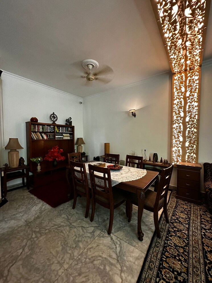 Living Room, dlf-royale-residences 4 Bedroom 365 Sq.Yd. Villa In Dlf Phase I Gurgaon 8939046