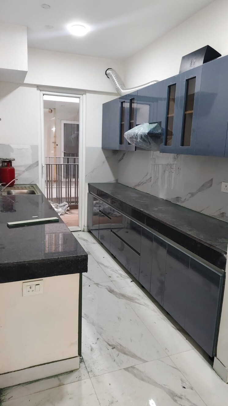 Kitchen, smart-world-gems 3 Bedroom 1496 Sq.Ft. Builder Floor In Sector 89 Gurgaon 8939039