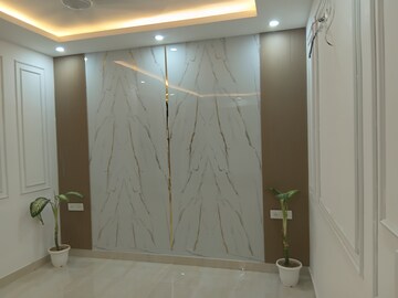 Furnished Amenities in 3 BHK Builder Floor at Sushant Lok 3, Sector 57 – for Sale
