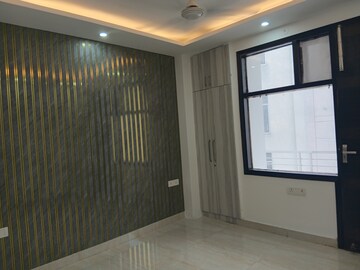 Room in 3 BHK Builder Floor at Sushant Lok 3, Sector 57 – for Sale