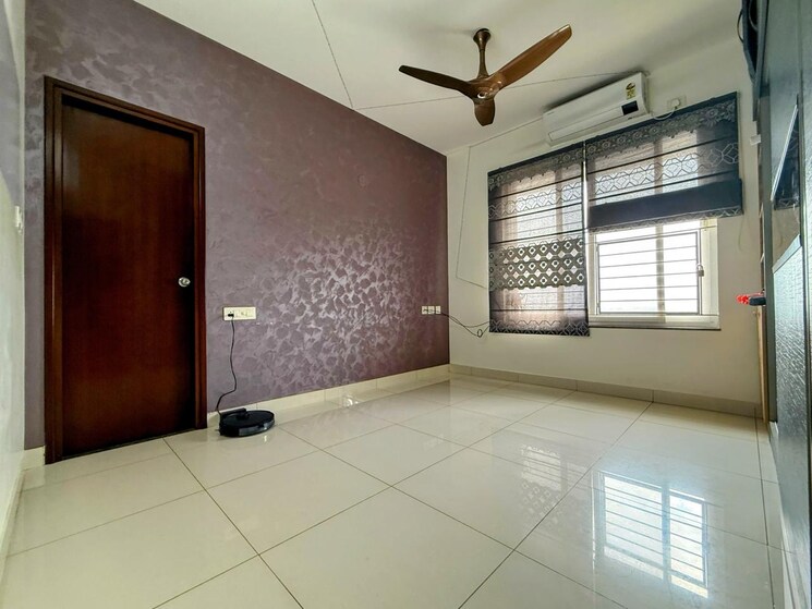 Room, purva-palm-beach 3 Bedroom 1680 Sq.Ft. Apartment In Hennur Road Bangalore 8939069