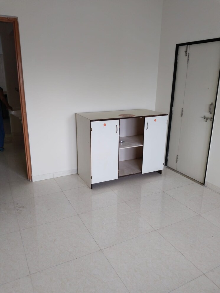 Room, brahma-vantage-b 2 Bedroom 800 Sq.Ft. Apartment In Bavdhan Pune 8935198