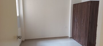 2 BHK Apartment For Rent in Shree Vardhman Green Court, Sector 90