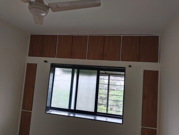 Room in 1 BHK Apartment at Rohan Garden, Kothrud – for Rent