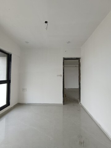 Room in 2 BHK Apartment at Dev Leo Tower, Oshiwara – for Sale