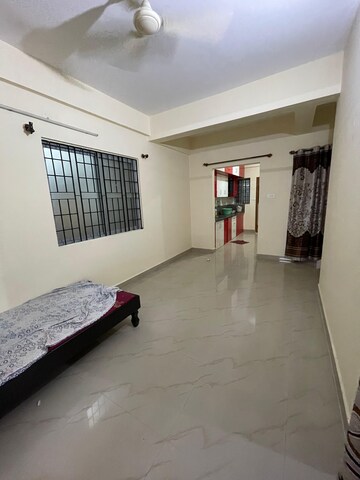 Room in 2 BHK Apartment at Commanders Galaxy, Thanisandra Main Road – for Rent
