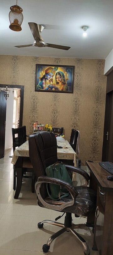 Master Bedroom in 2 BHK Apartment at Balaji Foster Heights, Sain Vihar – for Rent