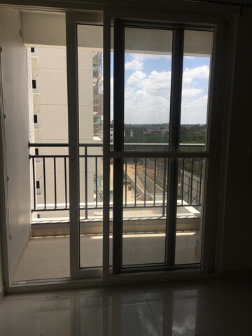 Room in 2 BHK Apartment at Puravankara Purva Zenium, Hosahalli – for Rent