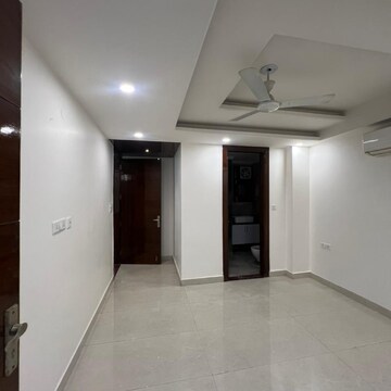Building Lobby in 3 BHK Builder Floor at Vasant Kunj Enclave – for Rent