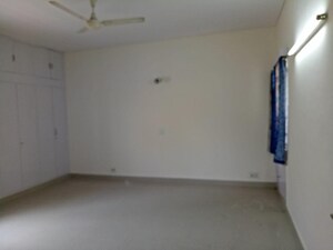 6+ BHK Independent House For Sale in Panchsheel Park