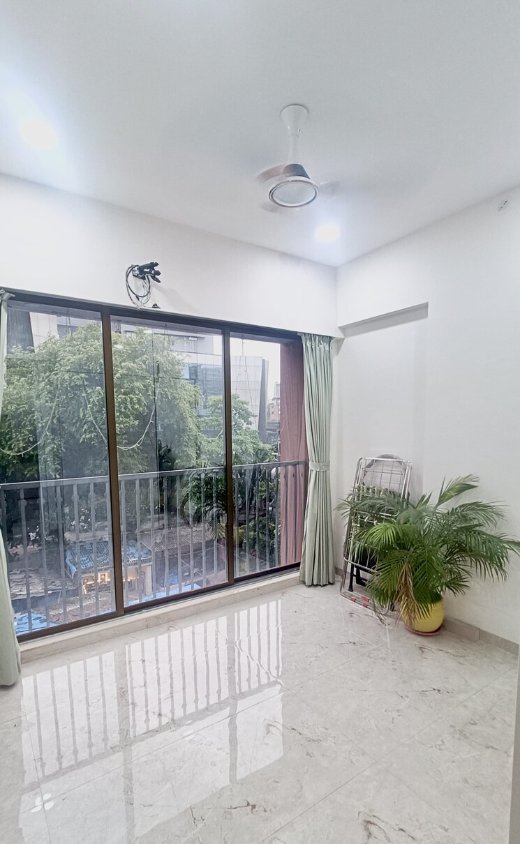 Balcony, crystal-paradise-residences 2 Bedroom 629 Sq.Ft. Apartment In Andheri East Mumbai 8939184