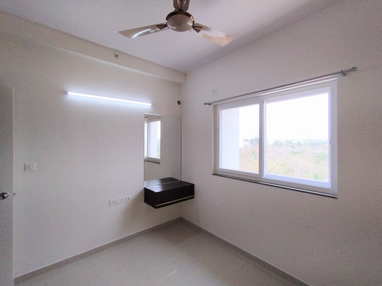 Room, rohan-upavan 1.5 Bedroom 726 Sq.Ft. Apartment In Hennur Bangalore 8939188