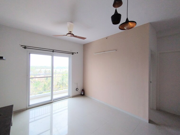Room, rohan-upavan 1.5 Bedroom 726 Sq.Ft. Apartment In Hennur Bangalore 8939188