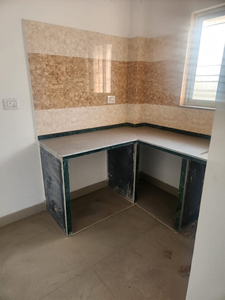 Kitchen, vivekananda park 2 Bedroom 780 Sq.Ft. Apartment In Vivekananda Park Kolkata 8939217