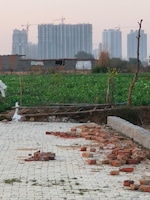 400 Sq.Yd. Plot in Chi V Greater Noida