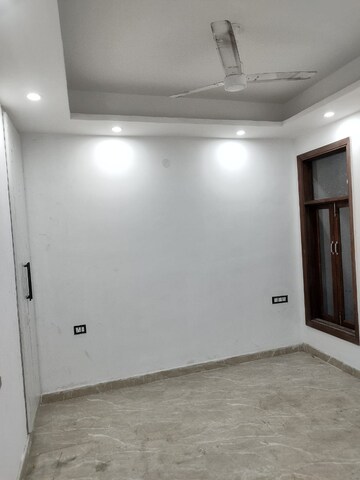 Room in 2 BHK Builder Floor at Freedom Fighters Enclave – for Rent