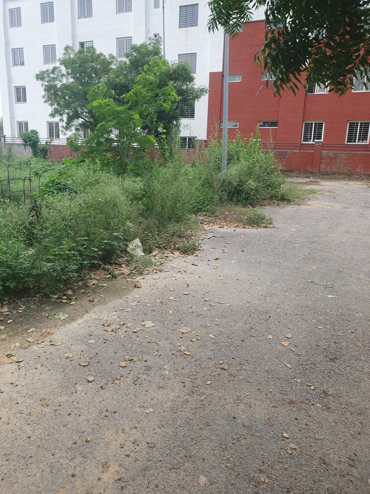 Exterior View, aditya-world-city-residences  221 Sq.Yd. Plot In Shahpur Bamheta Ghaziabad 8939293