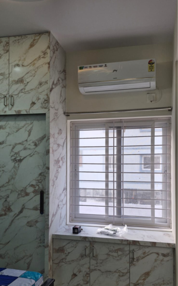 Room in 3 BHK Builder Floor at Kondapur – for Rent