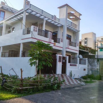  Plot For Sale in Sgpgi