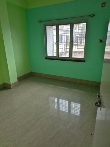 Room in 3 BHK Apartment at Kalikapur – for Sale