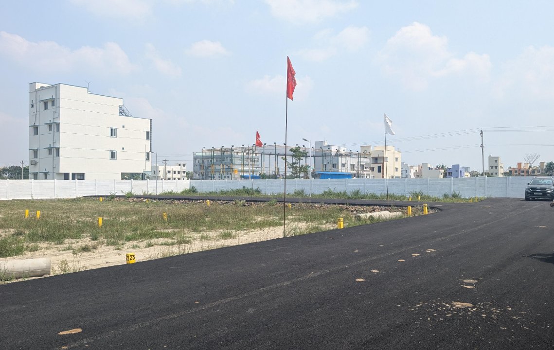 Plot For Sale in Mannivakkam