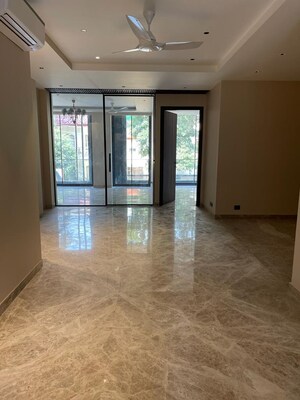 Room in 3 BHK Builder Floor at A P Wonders, Rohini – for Sale