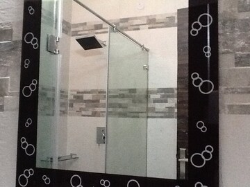 Furnished Amenities in 2 BHK Apartment at Gaur Atulyam, Omicron I Greater Noida – for Rent