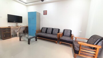 Living Room in 2 BHK Apartment at Labhandi – for Rent