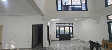 Parking in 6+ BHK Villa at Pranathi Enclave Prashanth Nagar, Prashanth Nagar – for Rent