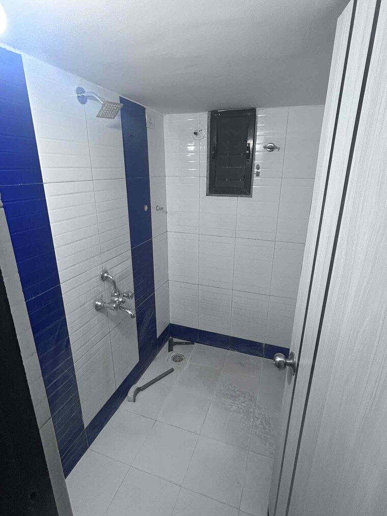 Bathroom, vasai west 1 Bedroom 400 Sq.Ft. Apartment In Vasai West Palghar 8939415