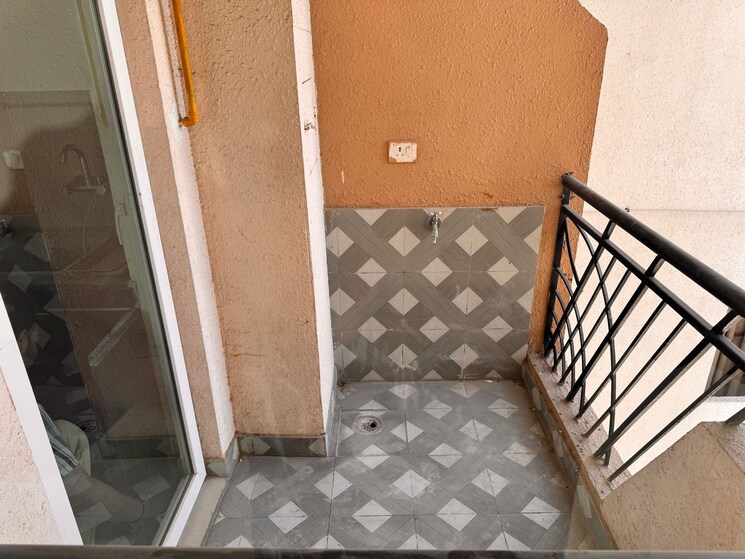 Balcony, crc-sublimis 3 Bedroom 1500 Sq.Ft. Apartment In Sector 1 Greater Noida Greater Noida 8939404